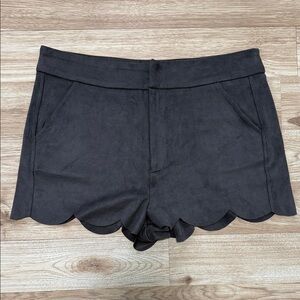 Dark Gray Elegant Suede Polyester High Waist Scalloped Hem Shorts